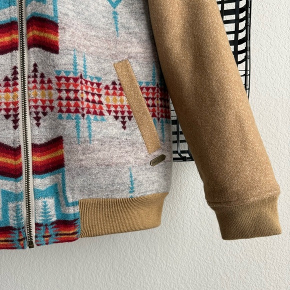 Powder river collection by panhandle Aztec western jacket - Picture 2 of 8